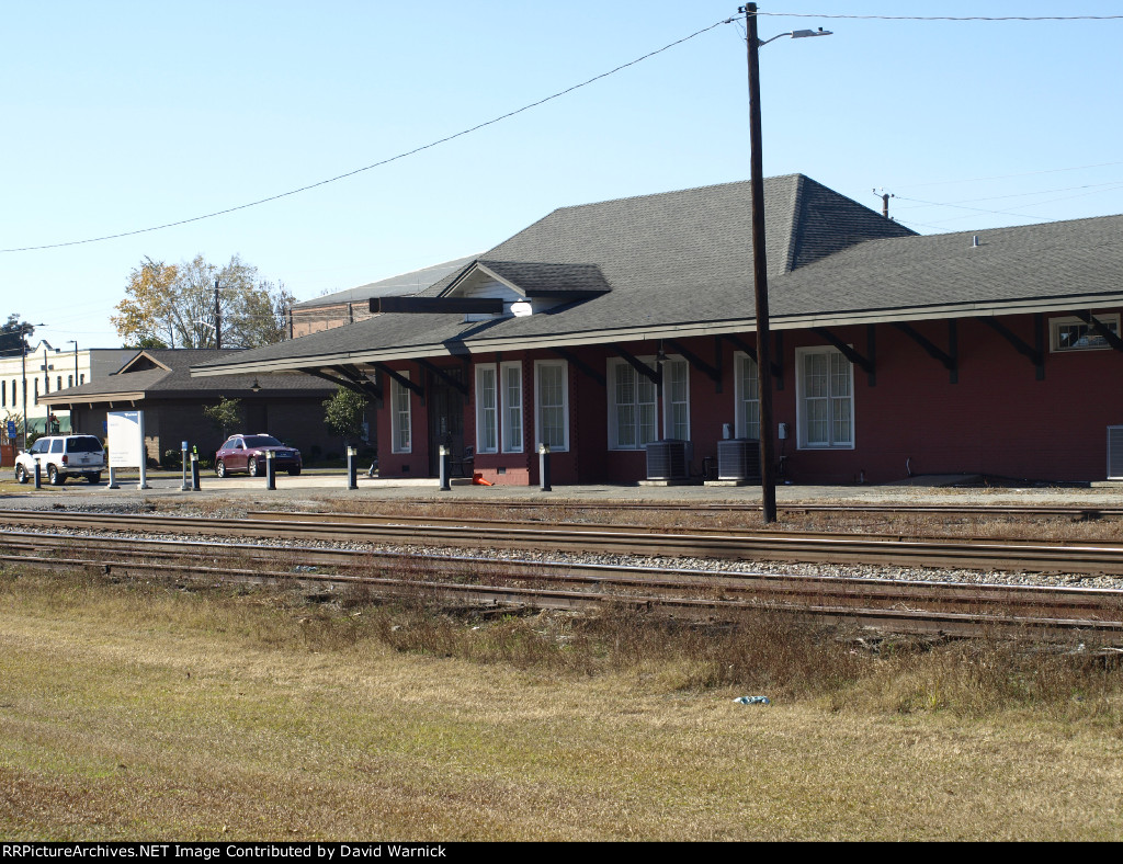 Amtrak Passenger Station